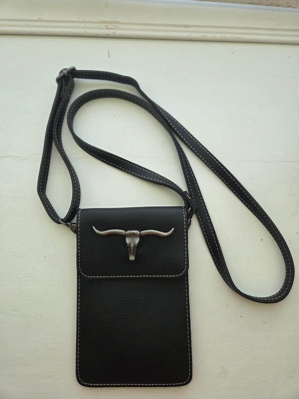 Crossbody Phone Bag with Longhorn Accent